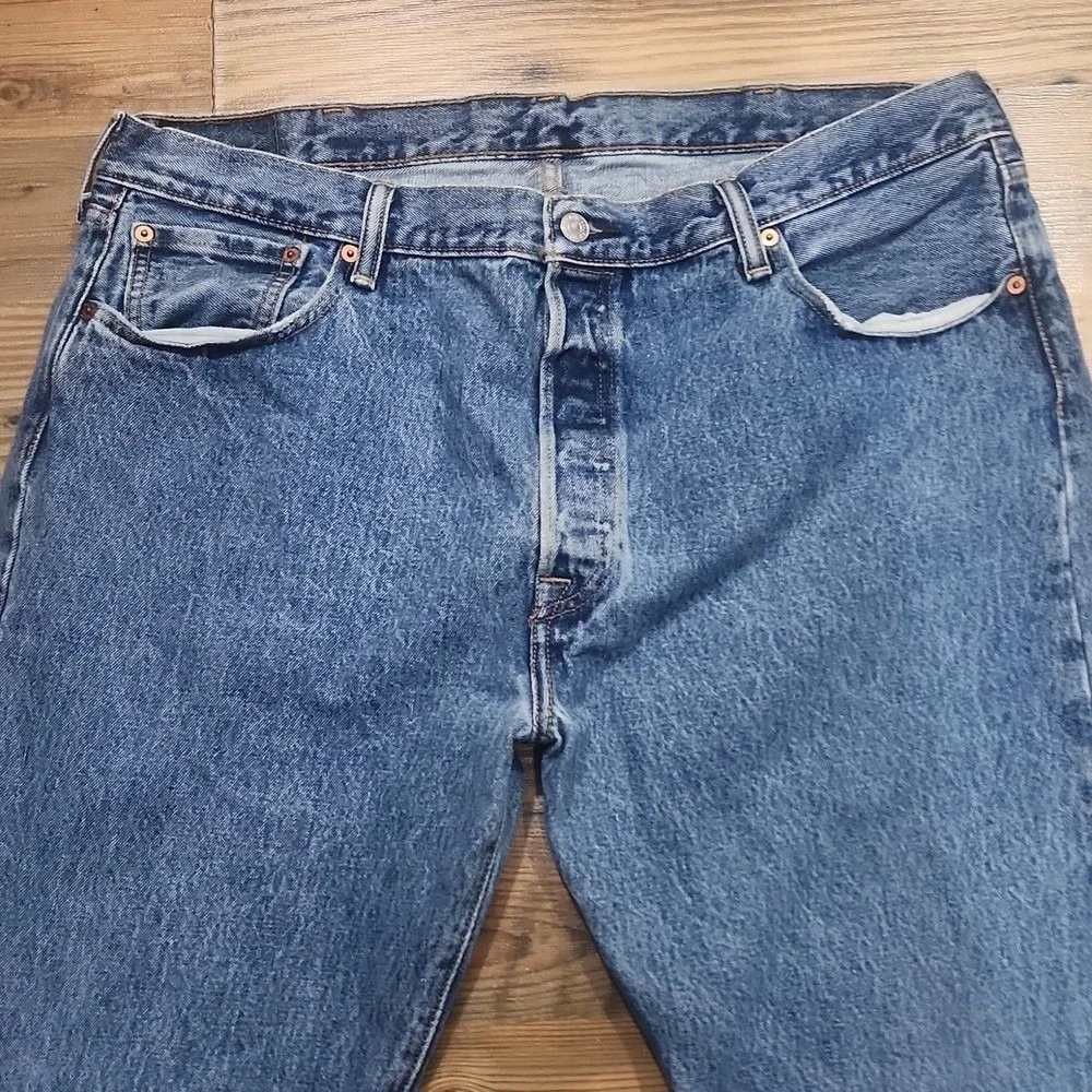 Levis‎ 501 Button Fly 40 X 34 Medium Wash Classic Blue Denim Jeans 2016 Worn In
